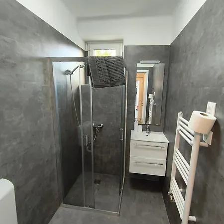 Apartment Ml 81